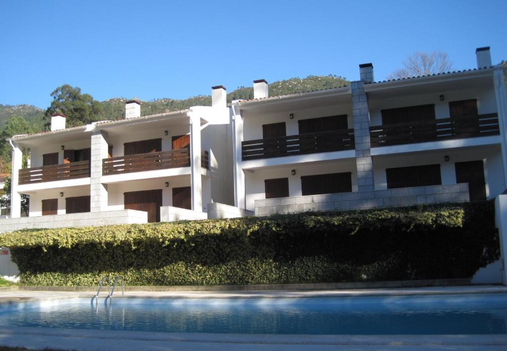 Apartamentos Turisticos Geres Albufeira Terras de Bouro Phòng bức ảnh